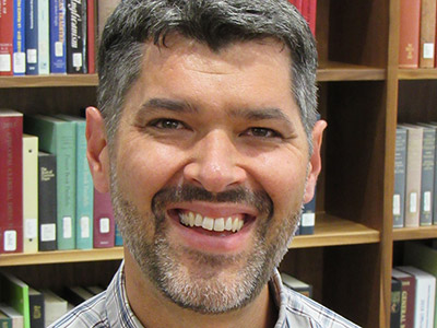 MDiv professor Daniel Frayer-Griggs
